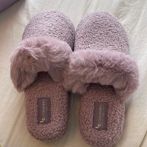 Koolaburra by UGG slippers